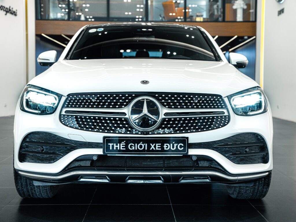 Mercedes GLC 300 Coupe 2021 tại Thế giới xe Đức